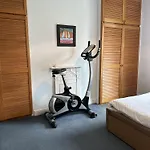 Peaceful Family Retreat Near Gloucester Road * Bristol